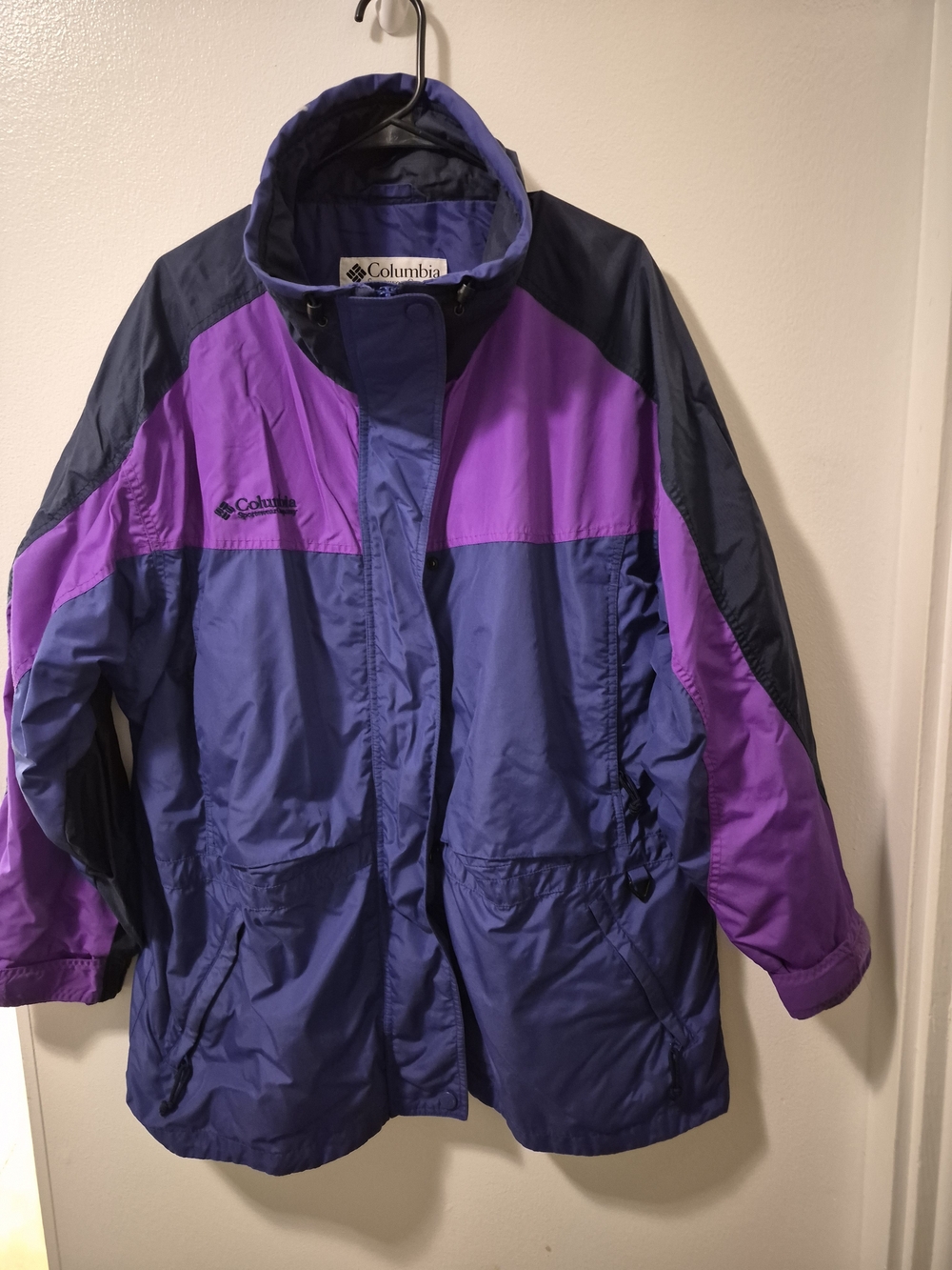 Columbia Colorblock Waterproof Jacket in Purple & Navy